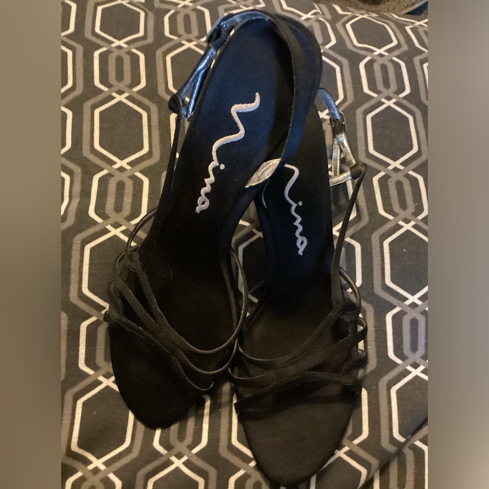 Nina Shoes Gelsi Black Satin Sandals, size 9M